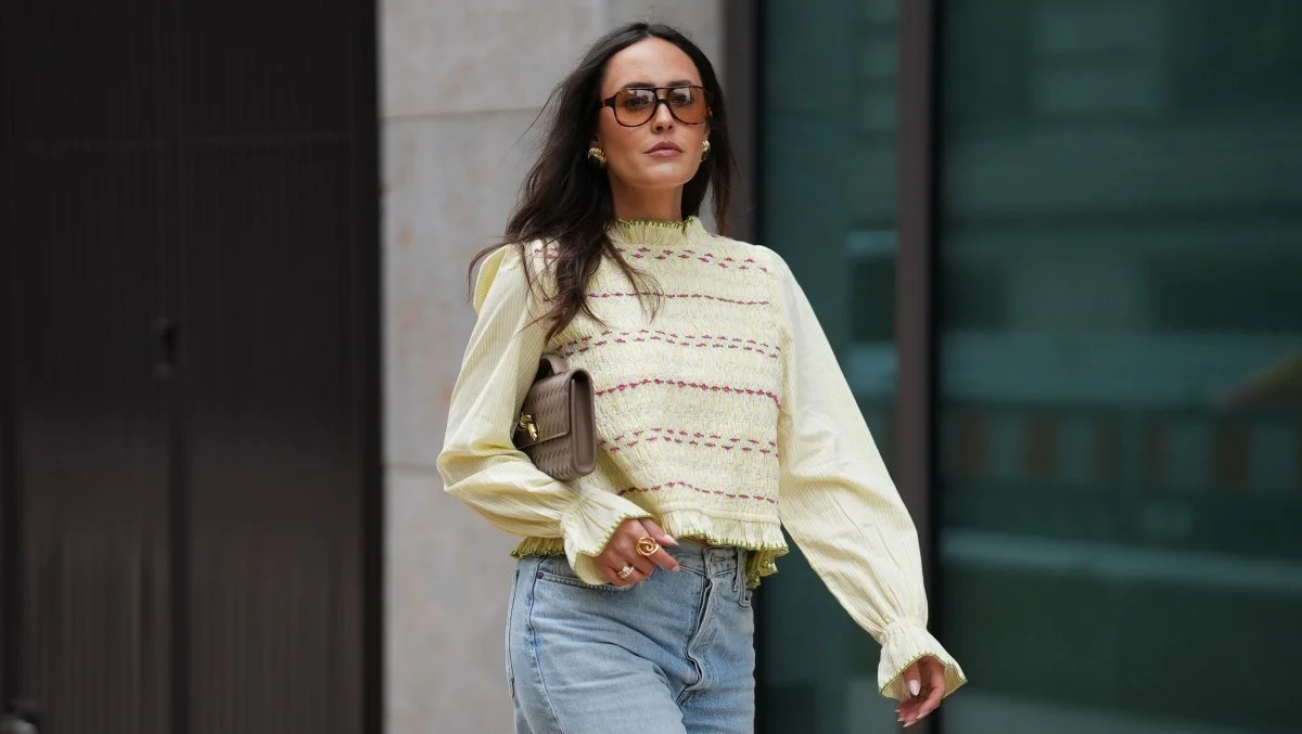 17 Flowy Tops That Hide Arm Jiggle Without Looking Oversized