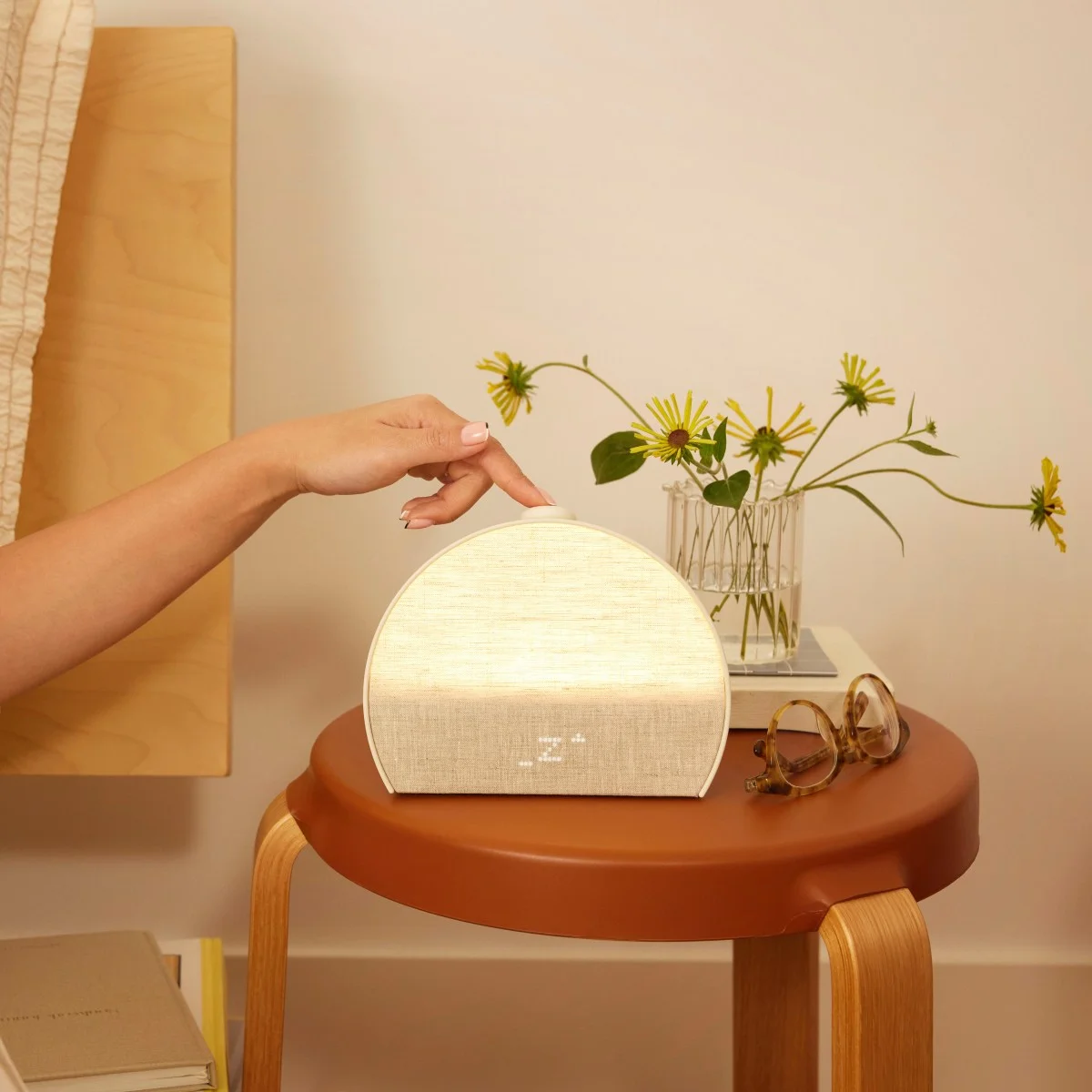 Fall Asleep Faster, Wake up Rested With This Sunrise Alarm Clock