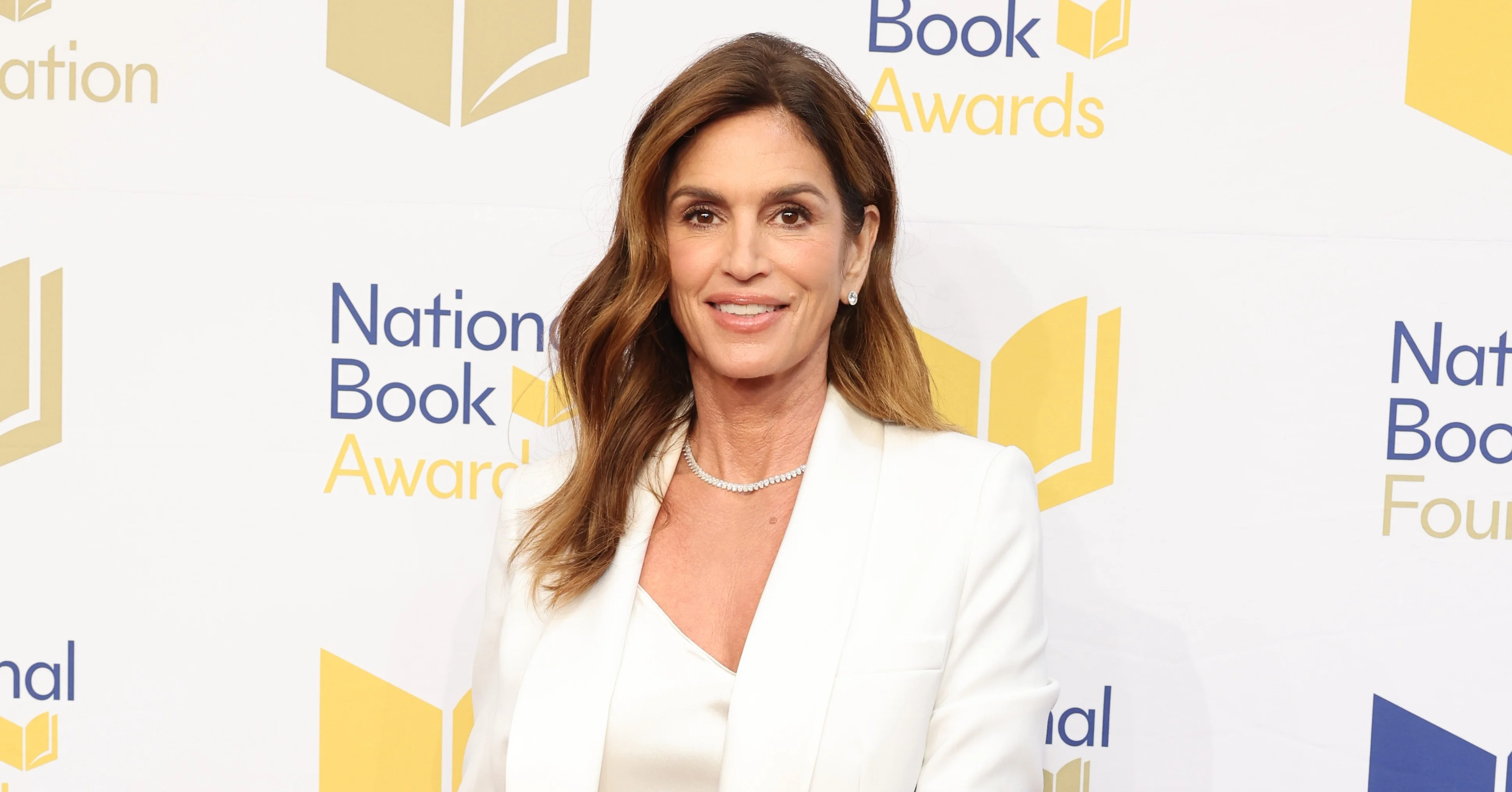 Cindy Crawford's Waist-Cinching Wrap Dress Flatters Women 40+