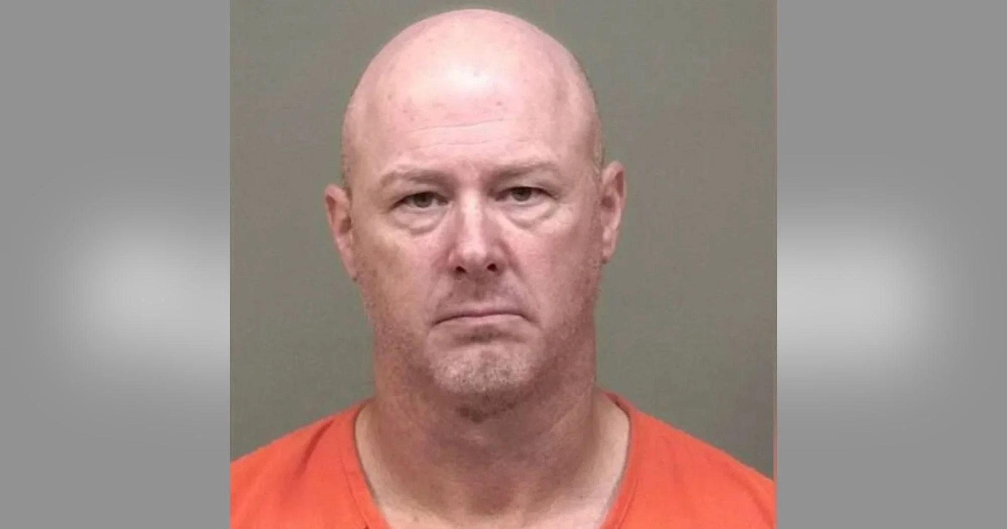 Tennessee Teacher Arrested After Allegedly Showing Nude Selfies to Student