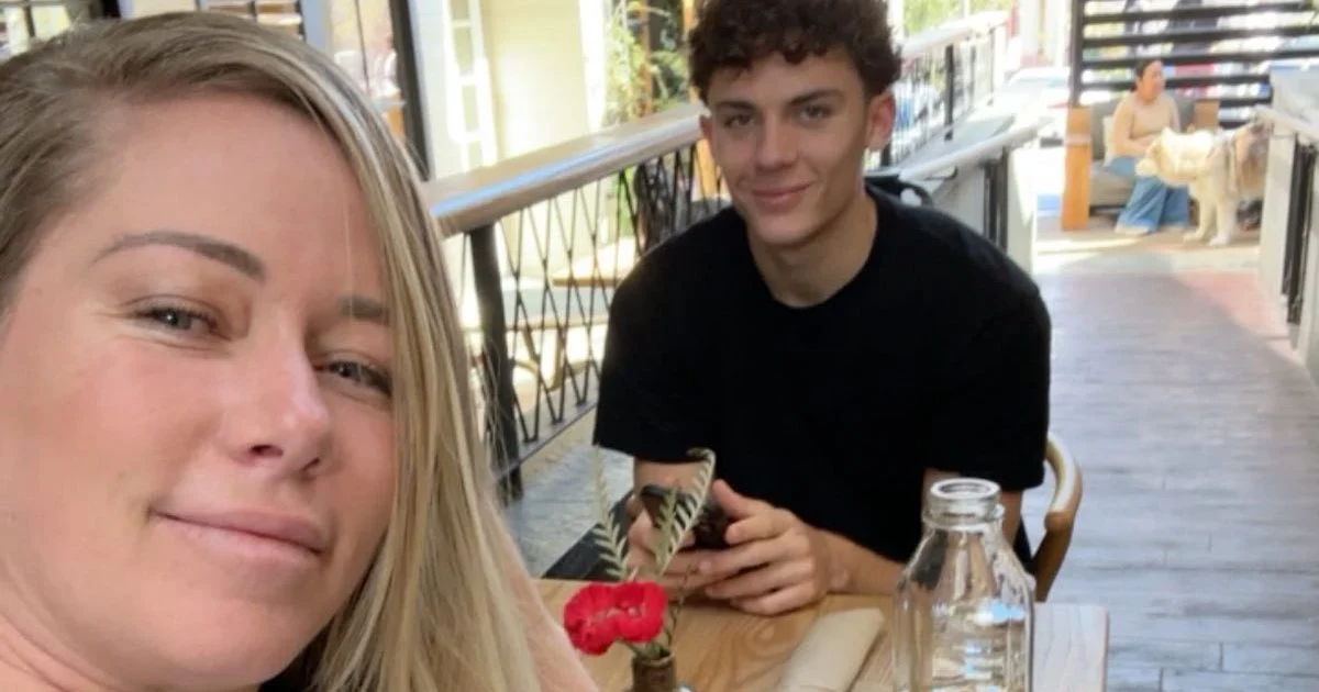 Kendra Wilkinson Is ‘So Proud’ After Son, 16, Gets Accepted Into 2 Colleges