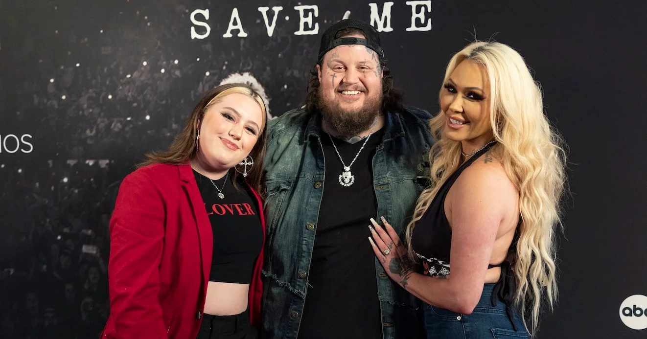 Jelly Roll's Daughter Says Internet Will 'Crumble' Over Reason for Divorce