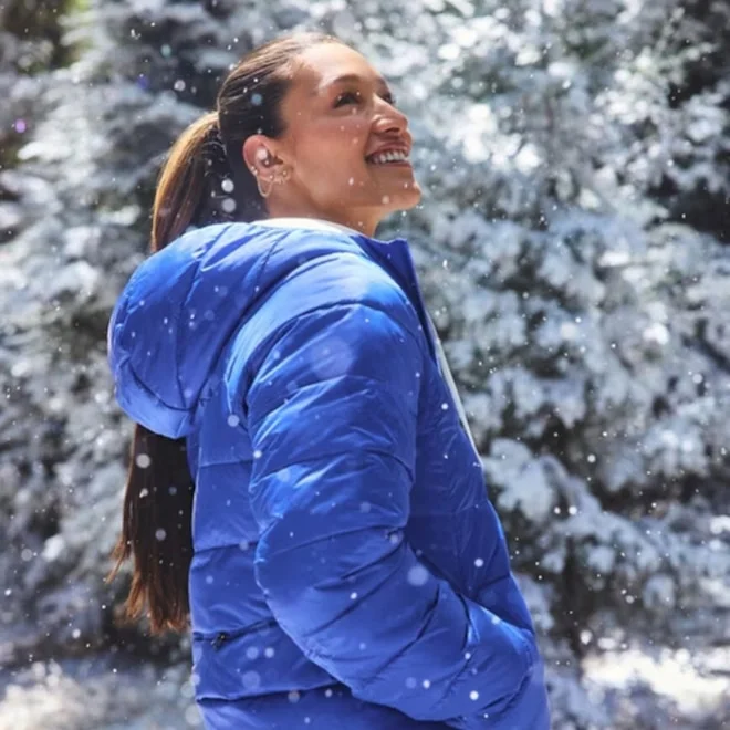 
                        PSA: Athleta’s Black Friday Sale Has Arrived & Prices Start at $2
                