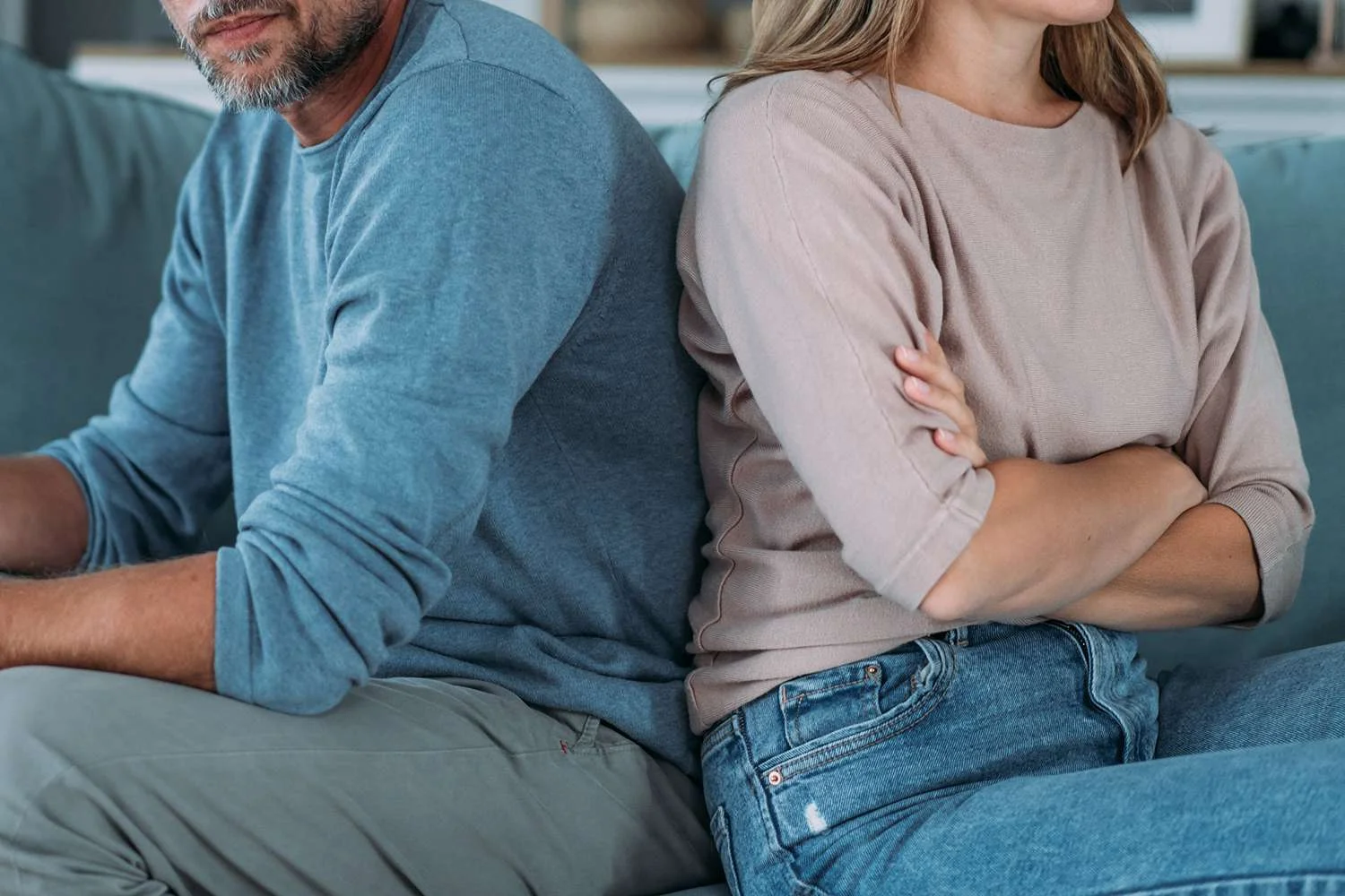Woman Breaks Up with Boyfriend for Being 'Rude' and 'Lying' to Restaurant Staff